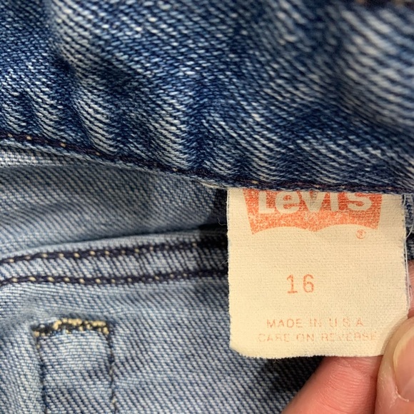 1970s Women’s Levi’s White Tab High Waist Light Blue Mom Jeans (Modern Size 12) - Picture 3 of 10